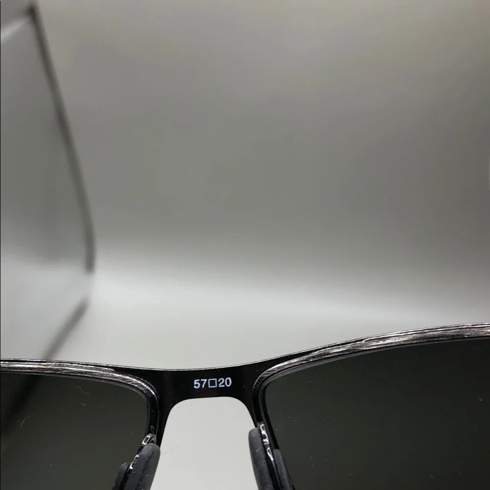 Maui Jim Shark Pit MJ-228-17 Polarized Sunglasses Gray Silver